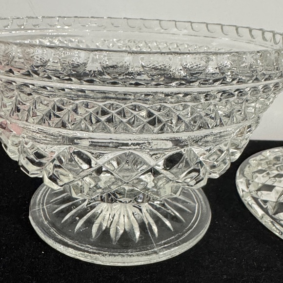 Anchor Hocking Wexford Clear Candy Dish With Diamond Cut Clear Glass. - Picture 4 of 8